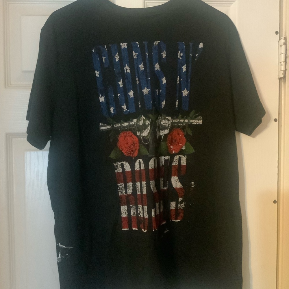 Men's Black Graphic Tee